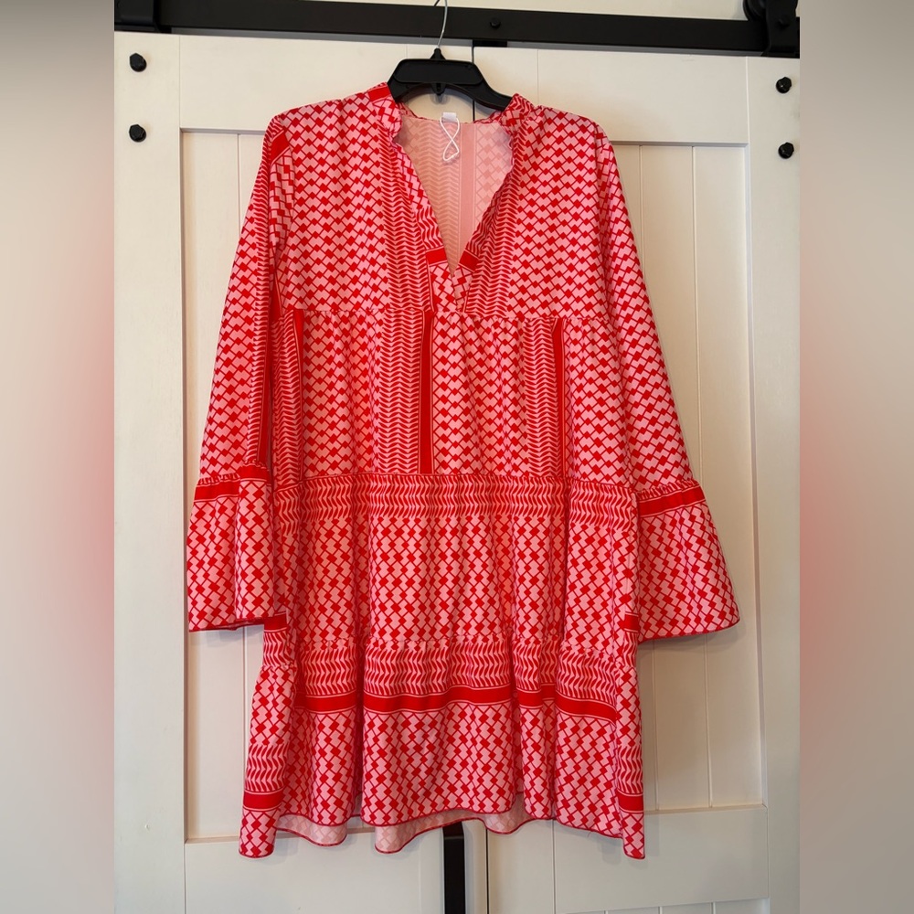 Boho Bell Sleeve Red & White Pinkish Chevron-Style Dress Size Large EUC